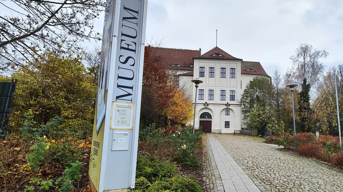 Das Stadtmuseum Hoyerswerda hat in Kooperation mit dem Zoo einen lebendigen Kultur- und Erlebnisort geschaffen, der Geschichte, Natur und Stadtgesellschaft zusammenführt.