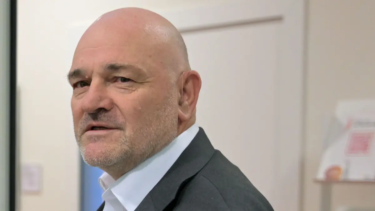 Robert Crumbach