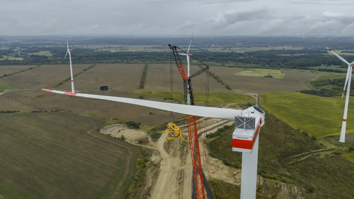 Montagearbeiten im Windpark Forst-Briesnig II.