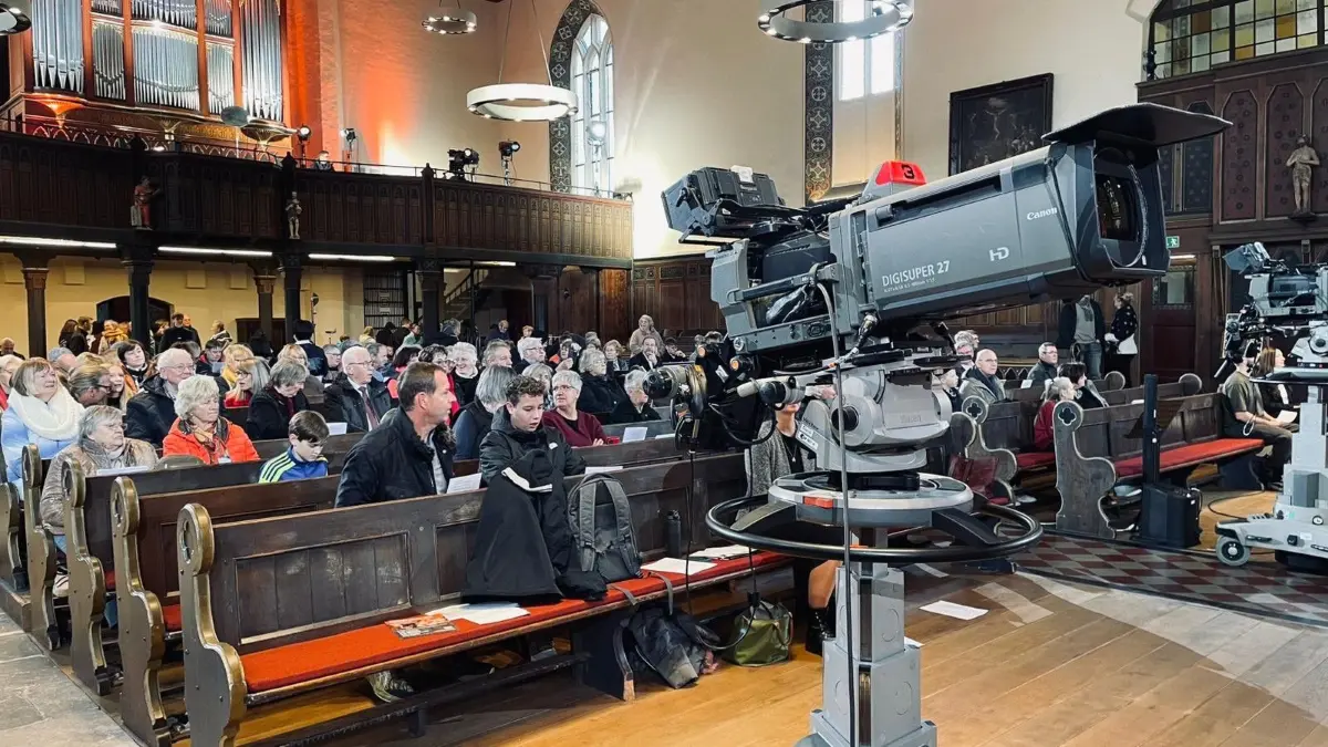 Alles startklar für den Fernsehgottesdienst in der St. Nikolaikirche in Bad Liebenwerda.
