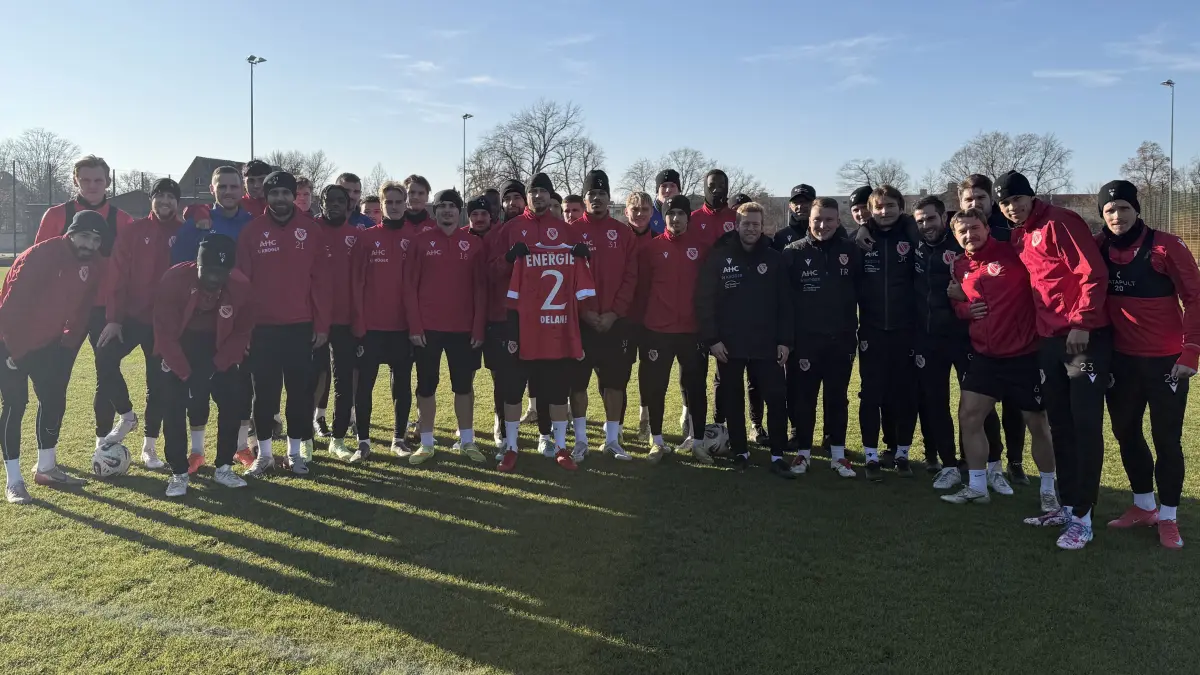 Energie Cottbus sendet Grüße an die an Krebs erkrankte Delani. Der FCE unterstützt die Initiative "Legenden für Leben".