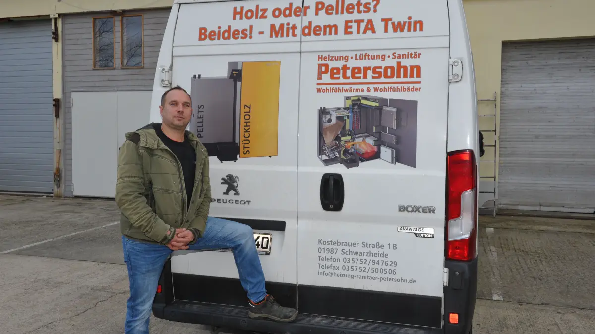 Firmeninhaber Thomas Petersohn setzt auf innovative und umweltfreundliche Heizsysteme.