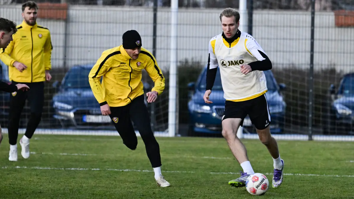 Vincent Vermeij (rechts) und Christoph Daferner sind bei Dynamo Dresden am Dienstag ins Training zurückgekehrt.