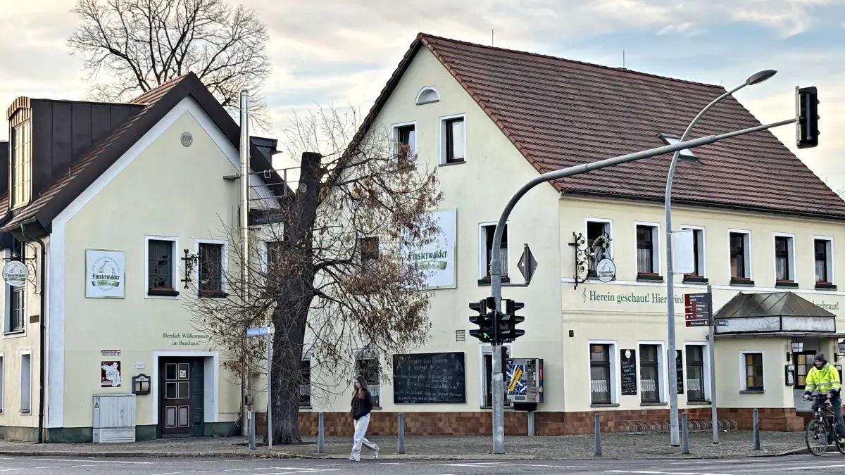 Finsterwalder Brauhaus Ende 2025 vor Veränderungen: Das Restaurant schließt vorerst, die Brauerei bleibt, Events finden weiter statt.