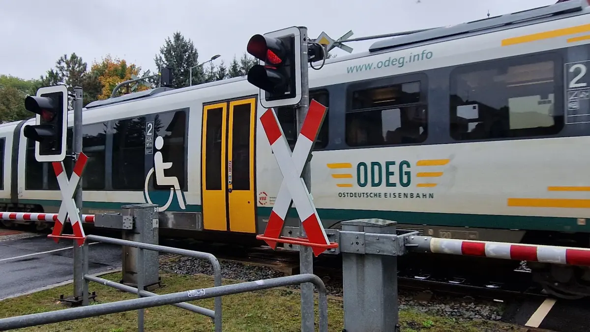 Die Odeg (Archivbild) kann wegen eines Kabeldiebstahls am 29. Dezember 2025 drei Regionalbahnlinien nicht bedienen.