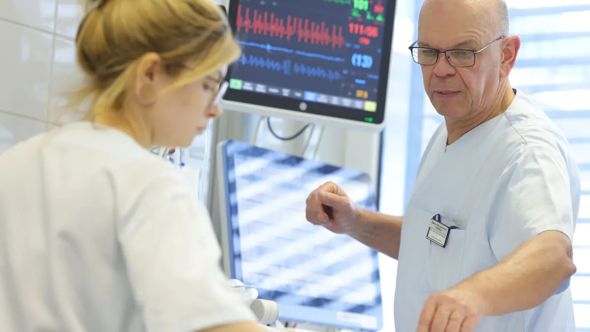 Das Pflege- und Ärzteteam der Intensivstation begleitet Patienten bei schwersten Diagnosen und nach der OP.