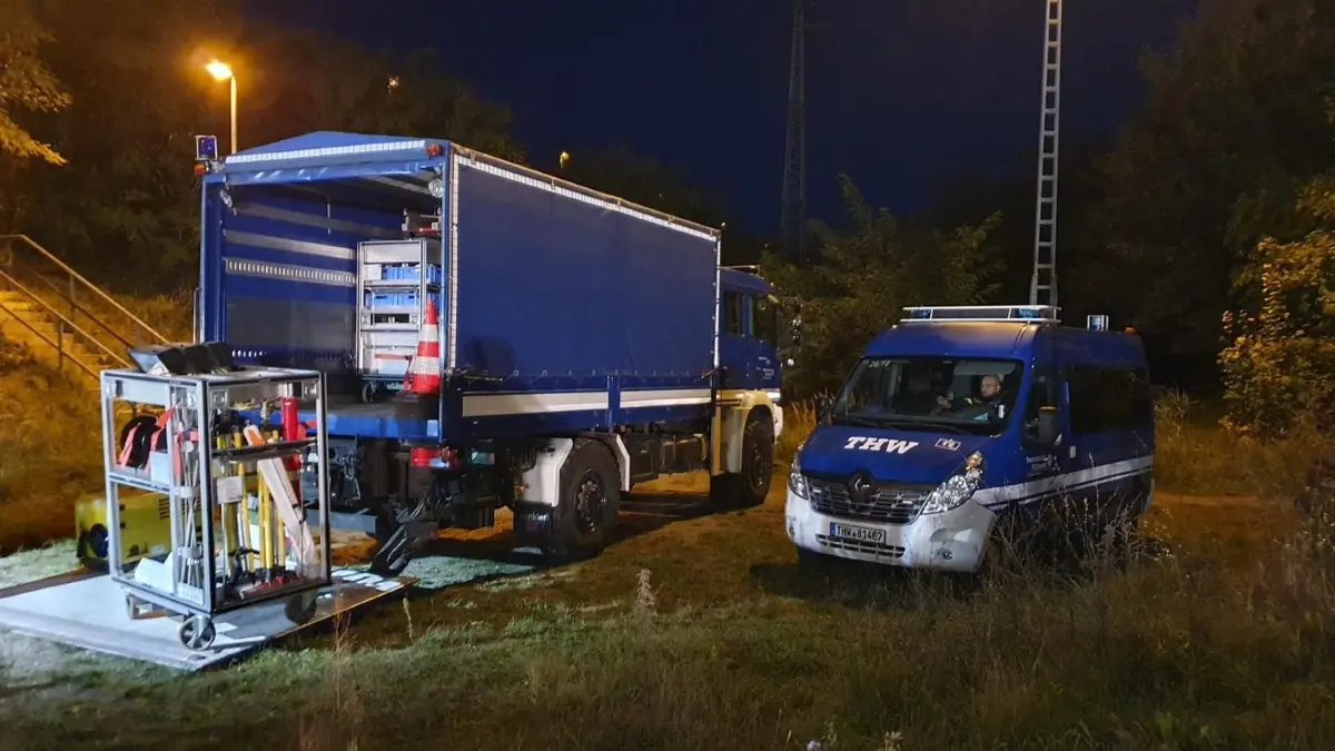 Von Herzberg nach Berlin: Mit diesen Einsatzwagen starteten zwei THW‑Helfer in ihren 20‑Stunden‑Einsatz.