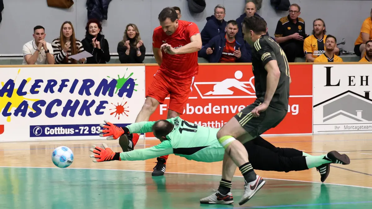11. Bretterknaller in der Lausitz-Arena Cottbus: 13 Detlef Irrgang (Bundesliga-Auswahl)