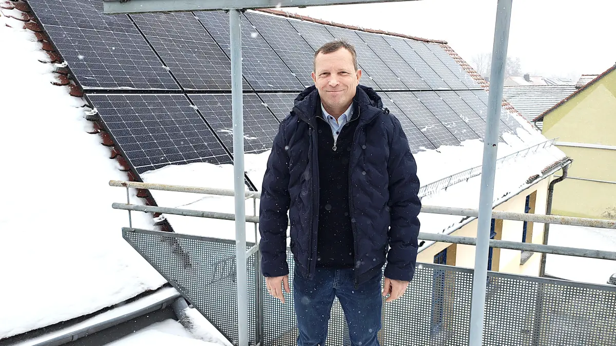 Der schneereiche Jahresbeginn bringt den Wittichenauer Bürgermeister Markus Posch eben so wenig aus der Ruhe wie die anstehenden Aufgaben.