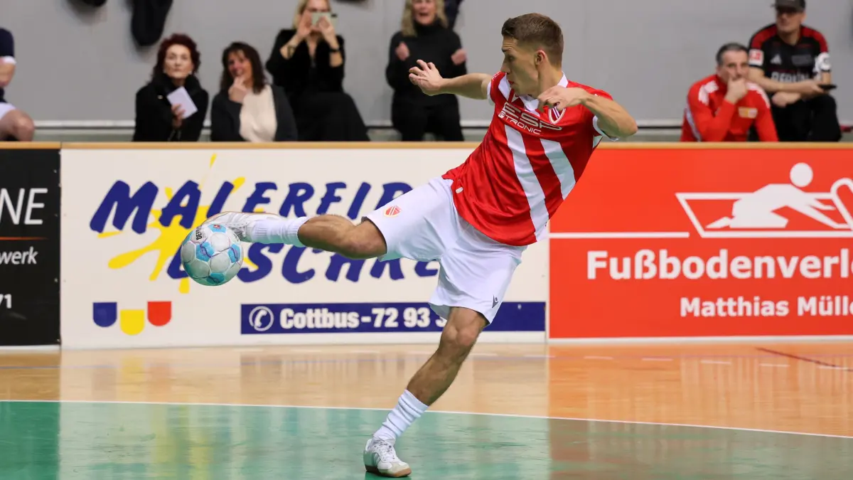 11. Bretterknaller in der Lausitz-Arena Cottbus: 26 Nils Petersen (Energie Cottbus)