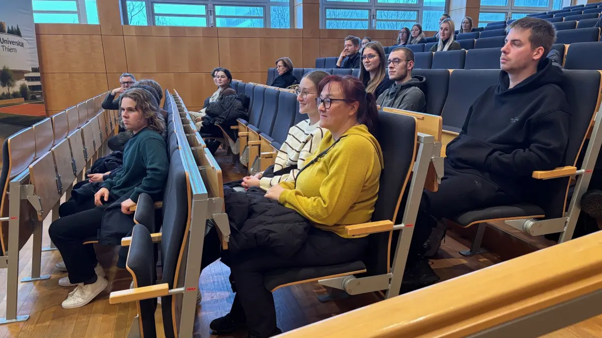 Die ersten Interessenten informieren sich über den Zugang zum Medizinstudium an der Medizinischen Universität Lausitz - CT (MUL-CT) in Cottbus. So hoch sind die Chancen auf einen der begehrten Plätze.