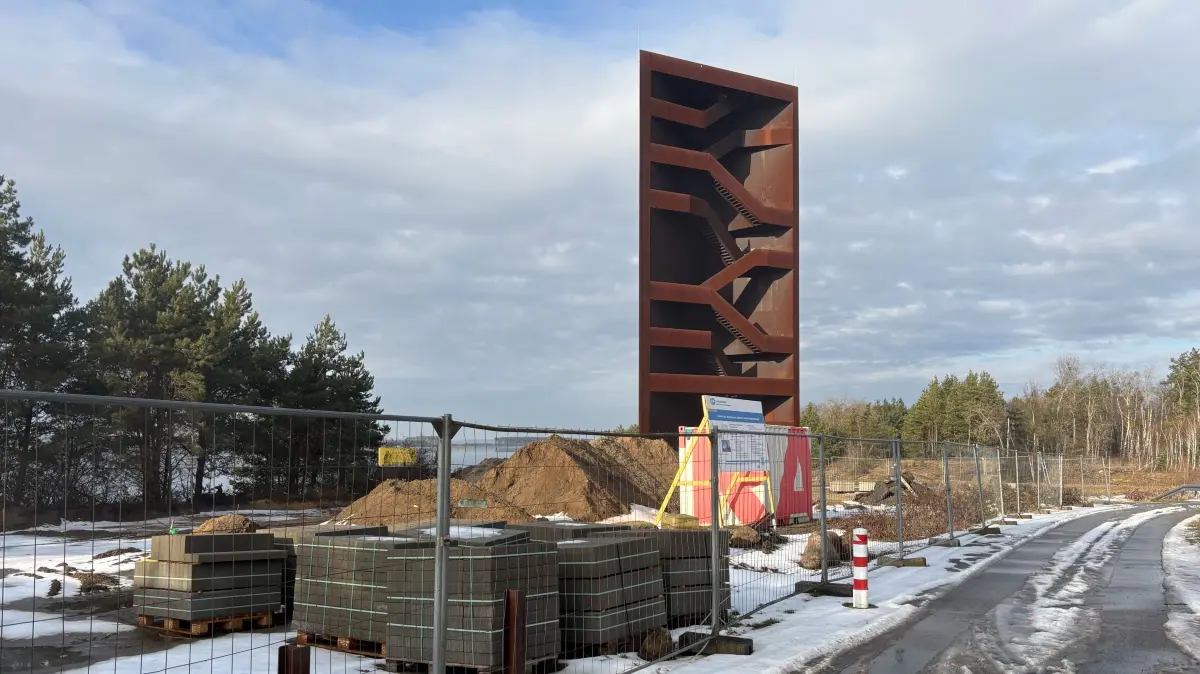 Derzeit ist das Umfeld um den Rostigen Nagel eine Großbaustelle. Viel Zeit, um die Arbeiten abzuschließen, bleibt indes nicht mehr.