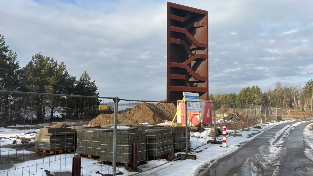 Derzeit ist das Umfeld um den Rostigen Nagel eine Großbaustelle. Viel Zeit, um die Arbeiten abzuschließen, bleibt indes nicht mehr.