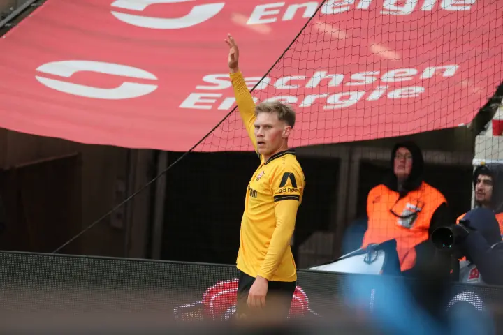 Kaum Einsätze - warum Jonas Sterner Hannover 96 trotzdem dankbar ist