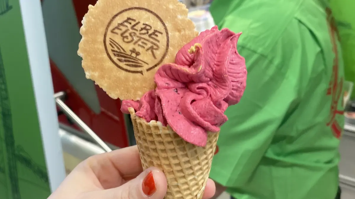 Die Konditorei & Café Beeg aus Bad Liebenwerda brachte besondere Eiskreationen in die Brandenburghalle.