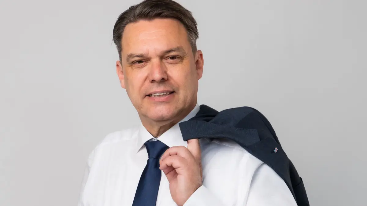 Ingo Bochmann (AfD) will neuer Bürgermeister von Forst (Lausitz) werden.