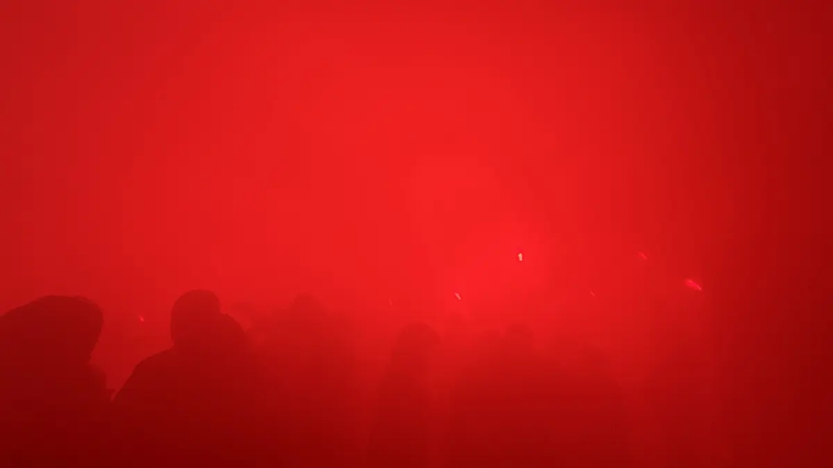 Energie-Cottbus-Fans feiern 60. Vereinsgeburtstag am Altmarkt