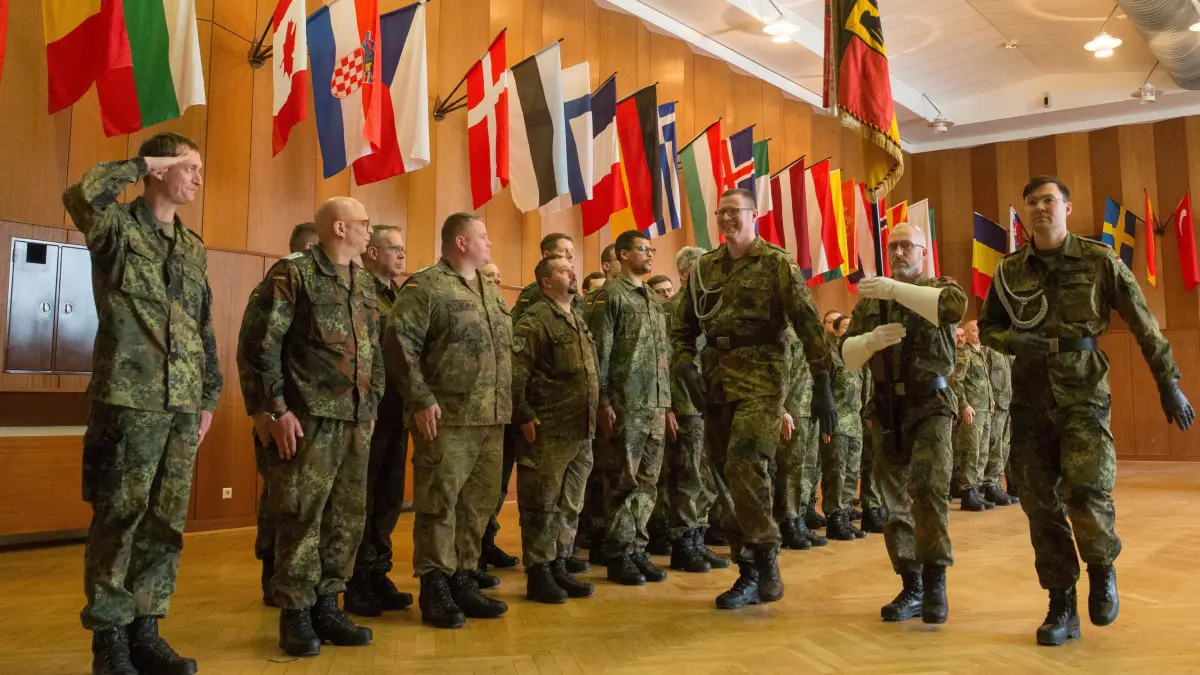 German Armed Forces in Holzdorf: Why more people are volunteering for ...