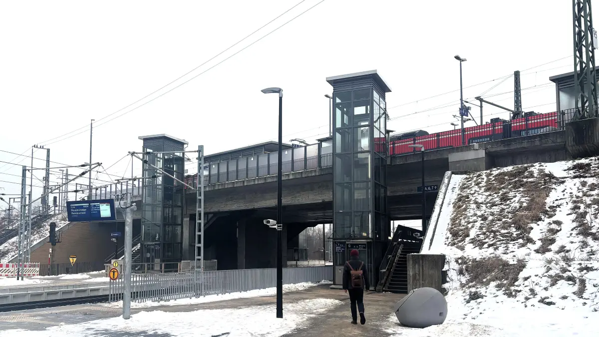 Die Aufzüge am Bahnhof in Falkenberg sorgen immer wieder für Probleme, bis hin zum Einsatz der Feuerwehr.