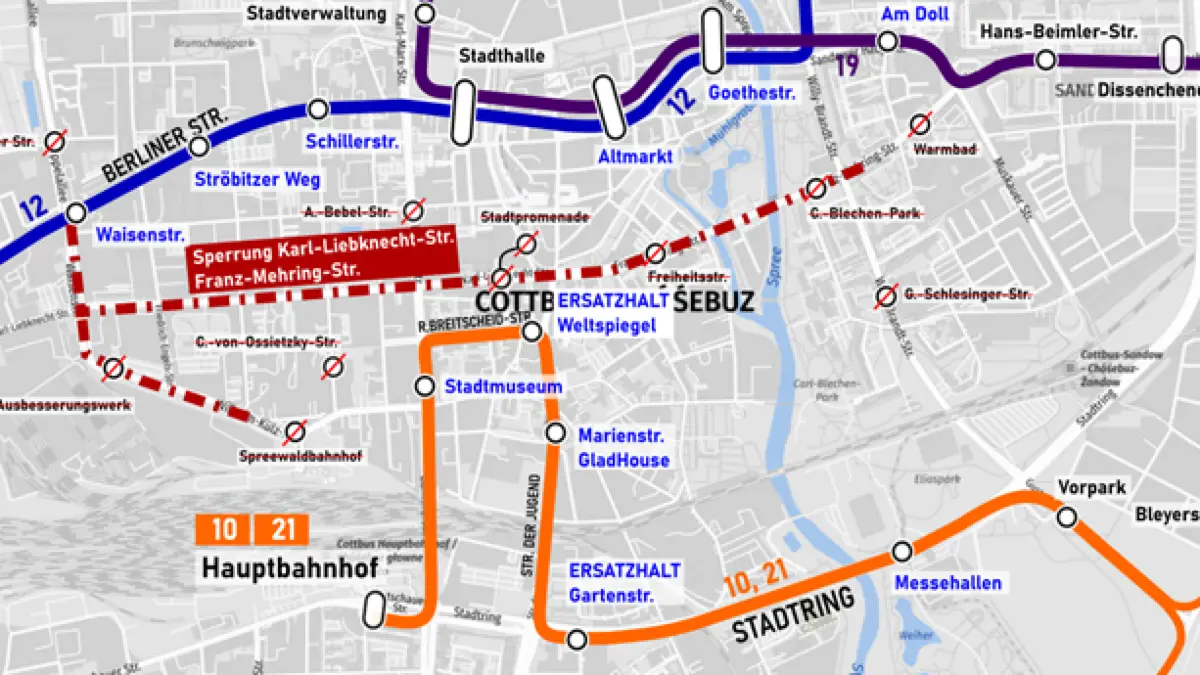 Zug der fröhlichen Leute in Cottbus 2026: So werden die Buslinien während des Karnevalsumzugs in der Zeit von 9 Uhr bis 12 Uhr umgeleitet.