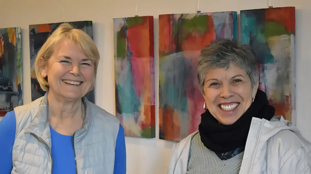 Ines Schnierstein und Ute Wiesenhütter (rechts) eröffnen im Werk Eins in Guben am 7. März 2026 ein neues Atelier. Sie haben Großes vor.