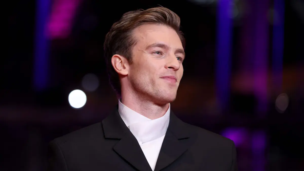 776458798: German actor Jannis Niewoehner arrives on the red carpet for the premiere of the film "No Good Men" presented in the Berlinale Special Gala section and opening the 76th Berlinale, Europe's first major film festival of the year, in Berlin on February 12, 2026. (Photo by Ronny HARTMANN / AFP)