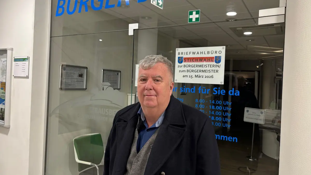 Landrat Gernot Schmidt äußerte sich zum Debakel um die Briefwahl nach der Sitzung in der Stadtverwaltung Strausberg.
