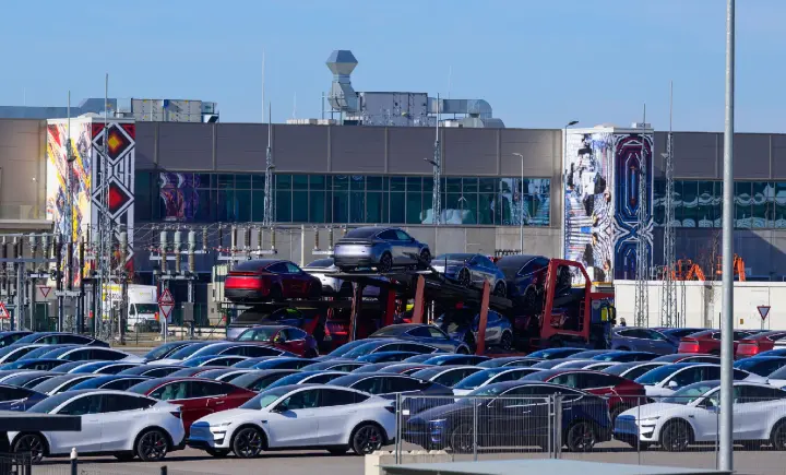 Tesla katapultiert Exportvolumen nach oben