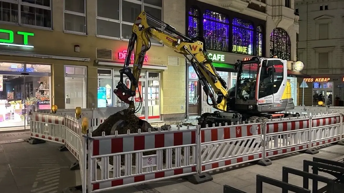 In der Spremberger Straße in Cottbus wird gebaut. Die LWG (Lausitzer Wasser GmbH & Co. KG) erklärt, was es damit auf sich hat.