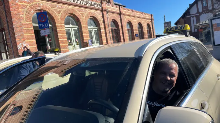 Pflegedienste und Taxis wegen Spritpreisen in Not