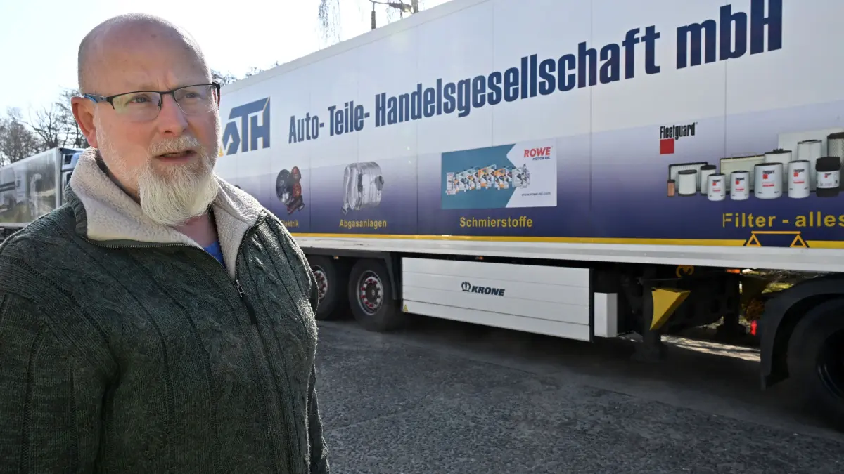 Messungen LKW Gucz : Alexander Gucz
Messungen an einem Kühl-Lastzug des Transportunternehmens Gucz (Negus) bei Uhlhorn-Logistik
Stadtring 3, 03042 Cottbus.