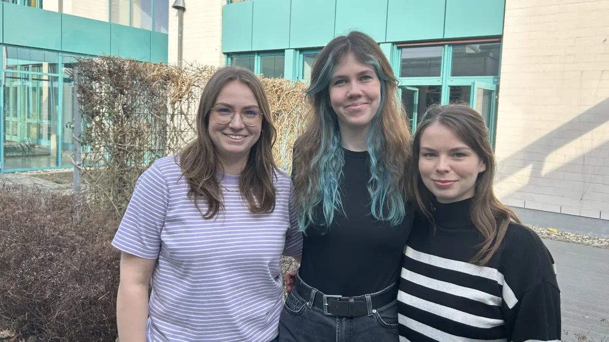 Marie Kurzawa, Thea Krüger und Lea Tzitschke aus Finsterwalde (v.l.) wollen Lehrer an der Förderschule werden. Dafür braucht es viel Durchhaltevermögen. Wo ist es intensiver? An der Schule oder in der Uni?