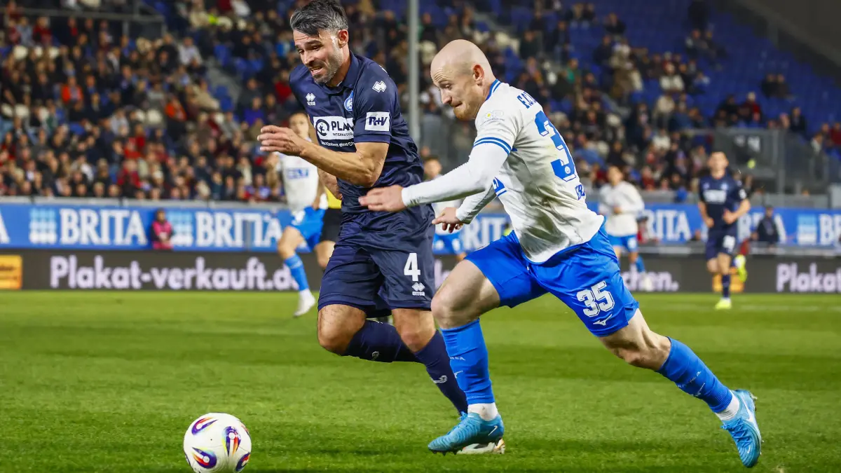 Fussball 3.Liga, SV Wehen Wiesbaden - Hansa Rostock: 20.03.2026, xavx, Fussball 3.Liga, SV Wehen Wiesbaden - Hansa Rostock v.l. Sascha Mockenhaupt SV Wehen Wiesbaden, Maximilian Krauß FC Hansa Rostock DFL/DFB REGULATIONS PROHIBIT ANY USE OF PHOTOGRAPHS as IMAGE SEQUENCES and/or QUASI-VIDEO Wiesbaden *** 20 03 2026, xavx, Fußball 3 Liga, SV Wehen Wiesbaden Hansa Rostock v l Sascha Mockenhaupt SV Wehen Wiesbaden , Maximilian Krauß FC Hansa Rostock DFL DFB REGULATIONS PROHIBIT ANY USE OF PHOTOGRAPHS as IMAGE SEQUENCES and or QUASI VIDEO Wiesbaden