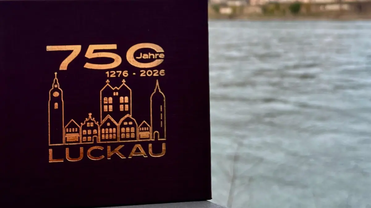 Sonderedition zum Jubiläum der Stadt ckau. Die Konditorei Klinkmüller hat dafür ein eigenes Produkt entwickelt.