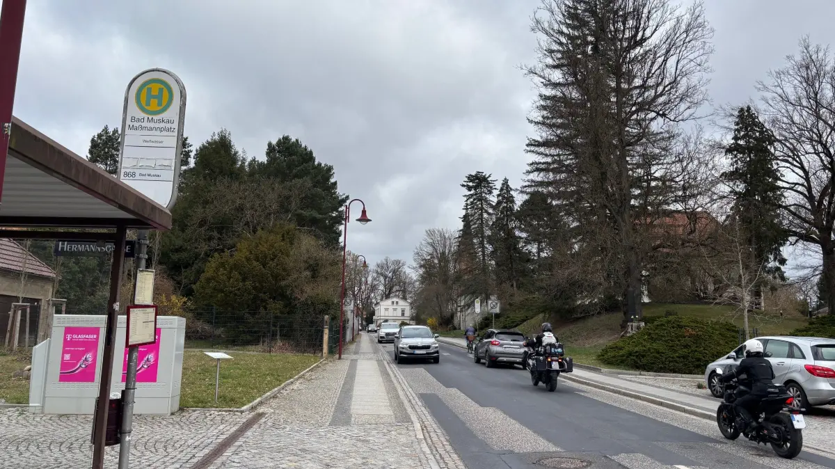 Auf der Ortsdurchfahrt in Bad Muskau müssen sich Verkehrsteilnehmer ab April auf Verkehrsbehinderungen einstellen.