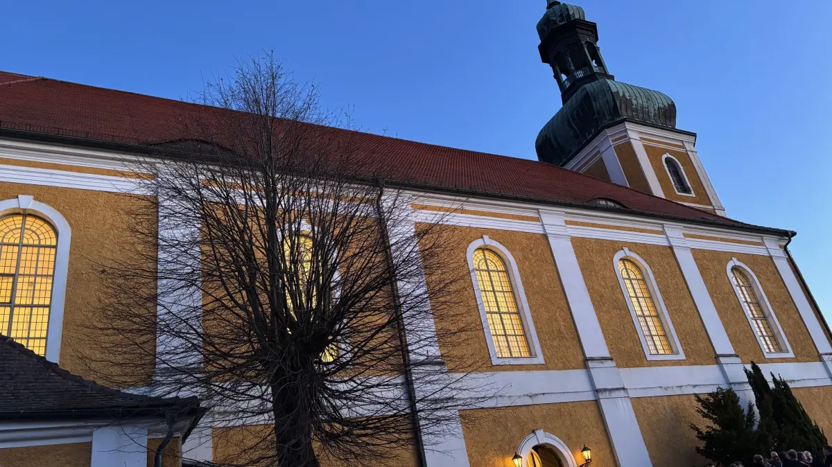 Die Rosenthaler Wallfahrtskirche gibt es in ihrer heutigen Form bereits seit dem Jahr 1778. Am 1. Mai 1945 war das Gotteshaus ausgebrannt und wurde anschließend wieder aufgebaut.