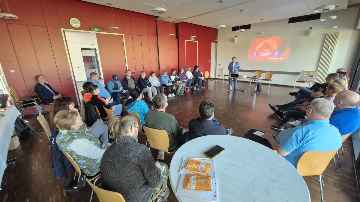 Bei einem Treffen Ende März konnten sich Vereine aus Boxberg über ihre Sorgen und Probleme austauschen. Am 20. April können sie das gemeinsam mit einer Kommunikationstrainerin vor Verwaltungsmitarbeitern direkt besprechen.