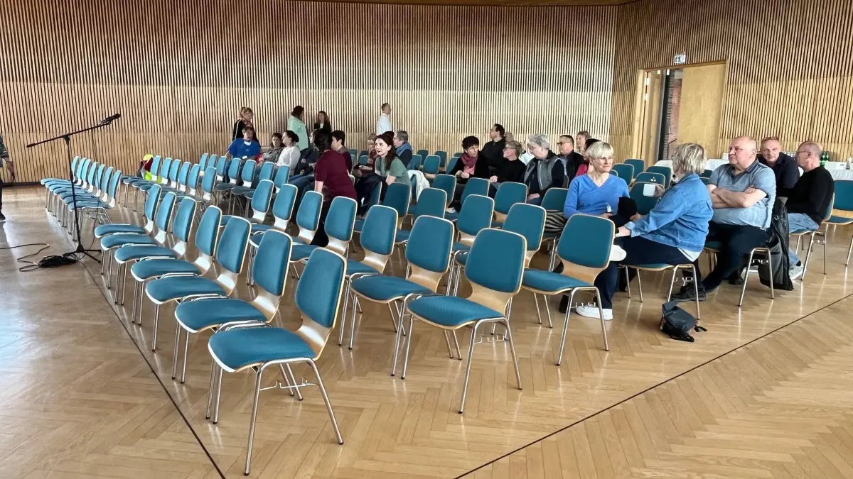 Wenig Publikum beim Informationsabend zu Patientenverfügung und Vorausplanung im Bürgerzentrum Herzberg.