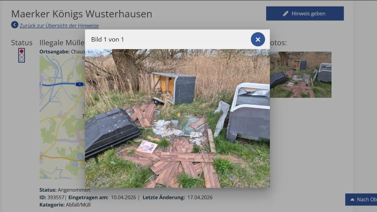 Ein Eintrag zur illegalen Müllentsorgung auf der Webseite des "Maerker". Manchmal passiert wochenlang nichts - manchmal geht es ganz schnell