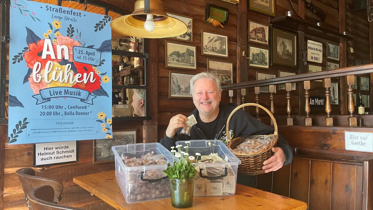 Lutz Müller vom Verein LebensART Lange Straße freut sich auf das diesjährige Anblühfest in Finsterwalde.