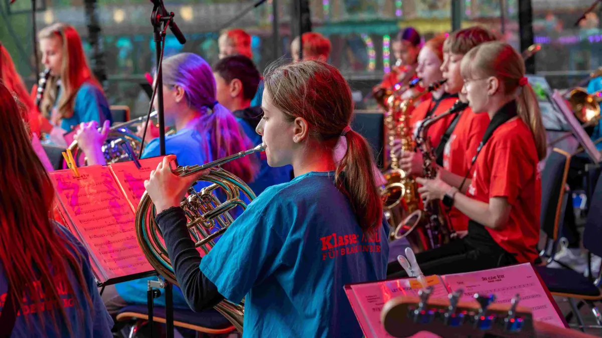 Bläserklassen der Gubener Grundschulen/Frühling an der Neiße 2026 Stadtfest Guben