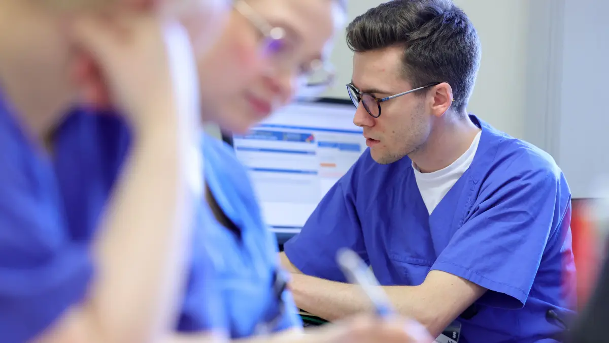 Ob Praktika, Famulatur, Praktisches Jahr oder Facharztausbildung: Die Sana Kliniken Niederlausitz bieten vielfältige Möglichkeiten für ärztlichen Nachwuchs.