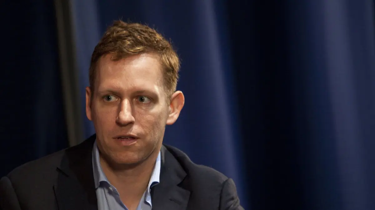 Feb 4, 2011 - San Francisco, California, U.S. - Paypal founder PETER THIEL ranks among Silicon Valleys biggest entrepreneur stars and venture capitalist legends. The controversial Liberterian is also president of Clarium Capital, founder of Singularity University and supporter of SeaSteading. PUBLICATIONxINxGERxSUIxAUTxONLY - ZUMAw49_
Feb 4 2011 San Francisco California U S Paypal Founder Peter Thiel ranks among Silicon Valleys Biggest Entrepreneur Stars and Venture Capitalist Legends The controversial Liberterian IS Thus President of Clarium Capital Founder of singularity University and Supporter of Seasteading PUBLICATIONxINxGERxSUIxAUTxONLY ZUMAw49_