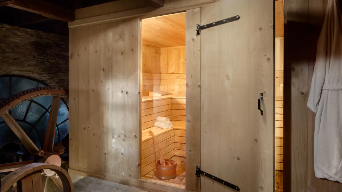 ... Und eine eigene Sauna ...