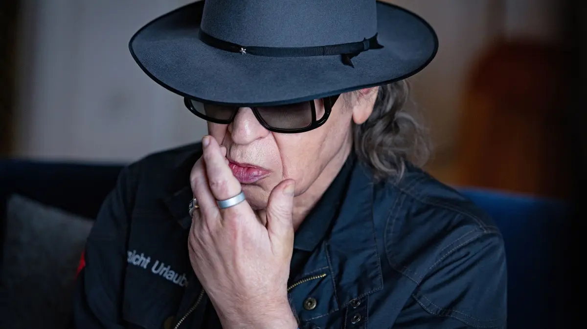 Am 17. Mai 2026 wird Udo Lindenberg 80 Jahre alt: Zum Geburtstag wirft die ARD-Dokumentation "Udo - Rebell. Rockstar. Ikone." einen Blick zurück auf das Leben des Sängers.