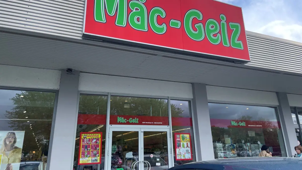 Die Zukunft der Mäc‑Geiz-Filiale von Finsterwalde in der Südpassage ist ungewiss.