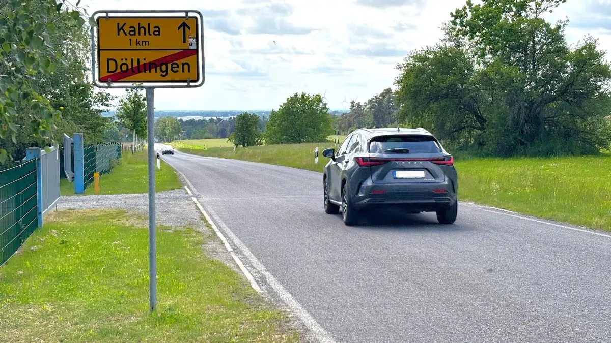 Auf der rechten Seite zwischen Döllingen und Kahla sollte ein Solarpark aufgebaut werden.