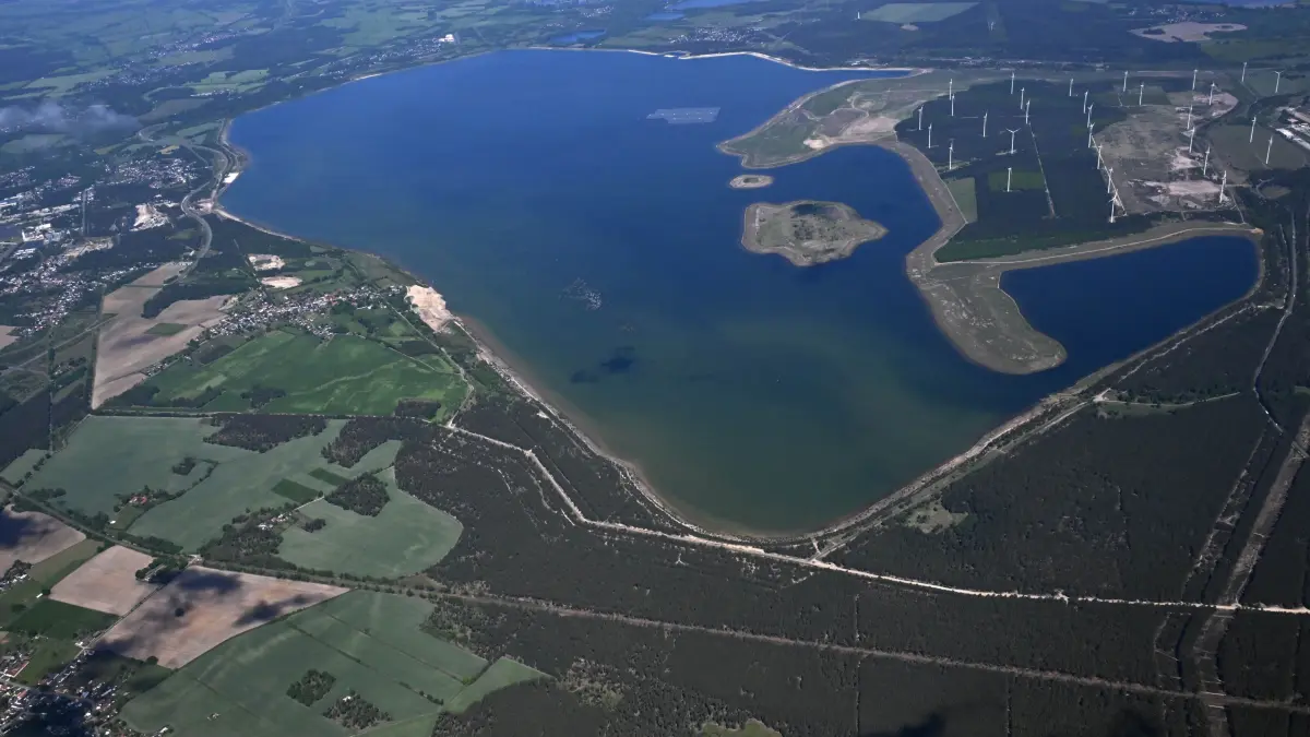 Luft Ostsee komplett Mai 2026: Luftaufnahme vom 18. Mai 2026
Blick auf kompletten Cottbuser Ostsee