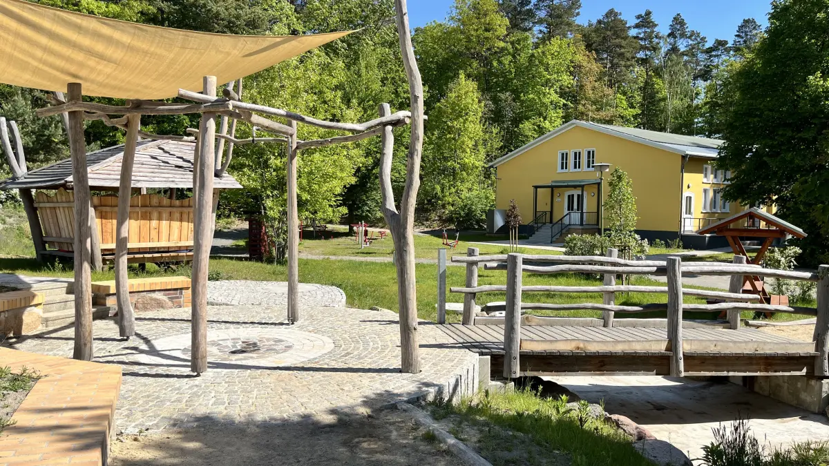 Der neue Wasserspielplatz am Kindererholungszentrum "Am Braunsteich" in Weißwasser wird am 30. Mai offiziell eingeweiht.