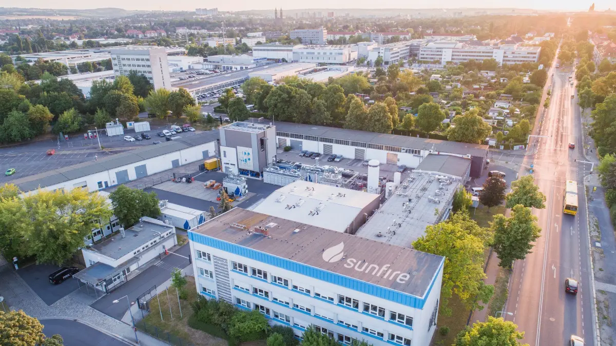 Das Unternehmen Sunfire hat seinen Stammsitz in Dresden und investiert jetzt im Industriepark Lausitz in Schwarzheide.